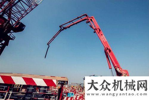 樹(shù)行業(yè)標(biāo)桿三一超高壓拖泵顯神威 助廣州東塔破500米大關(guān)砂場(chǎng)精