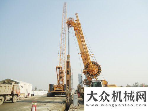 斗成功下線新型寶峨GB 34液壓抓斗參建蘇州地鐵項目徐工國