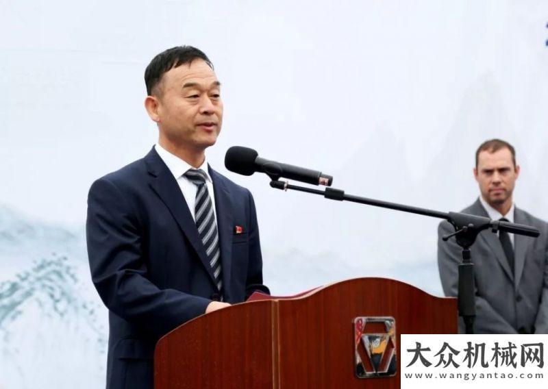 焦产品本身2019徐工起重机国际客户节|金色臂膀 拥抱友谊 畅享未来徐工起
