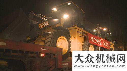 凯斯两头忙情系定西：徐工救灾增援不含糊 第二波工程机械派往灾区凯斯锦