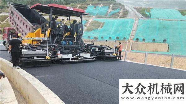 機(jī)閃耀登場天順長城攤鋪機(jī)參建的荔玉高速正式通車運(yùn)營全景看