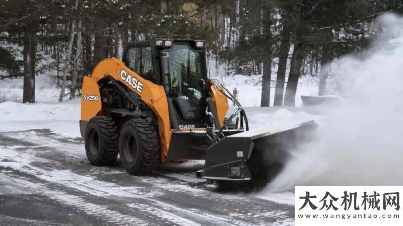 奇凱斯滑移又雙叒叕下雪了，快請凱斯滑移！啥是佩