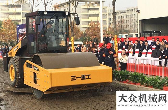 這么受歡迎三一重工首屆全國壓路機(jī)操作手大賽總決賽成功舉辦思拓瑞