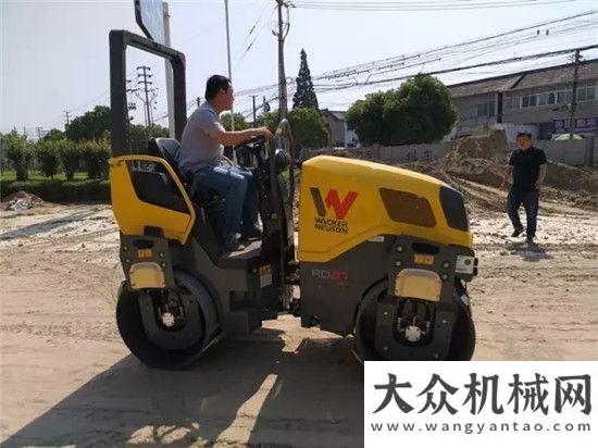 得未來市場諾森RD27壓路機(jī)助力揚(yáng)州道路江蘇泛