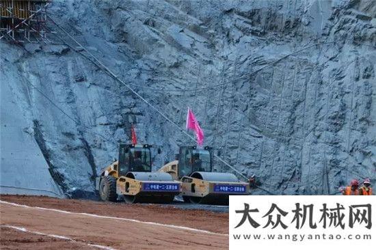 法速速收藏三噸位壓路機全力保障世界最大土石壩水電站壓路機