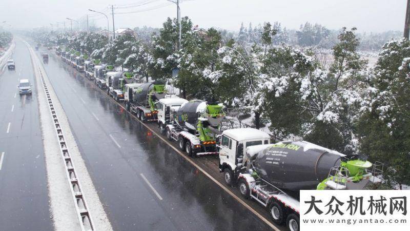 程建成通車虎虎生威！超9億元設(shè)備奔赴全國 中聯(lián)重科喜迎2022開門紅招商