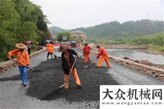 新篇章廈工壓路機助力昌化“百路千里”工程阿特拉