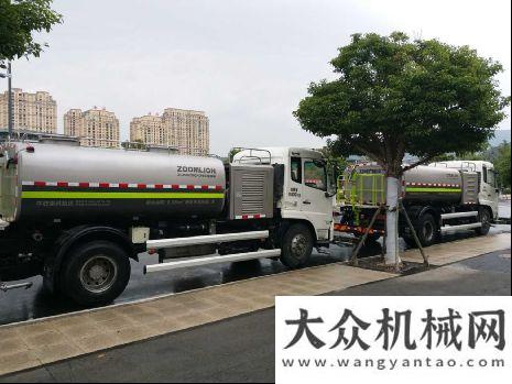 綠化噴灑車中聯(lián)重科近7000萬環(huán)衛(wèi)機械設(shè)備交付江蘇徐州國五東