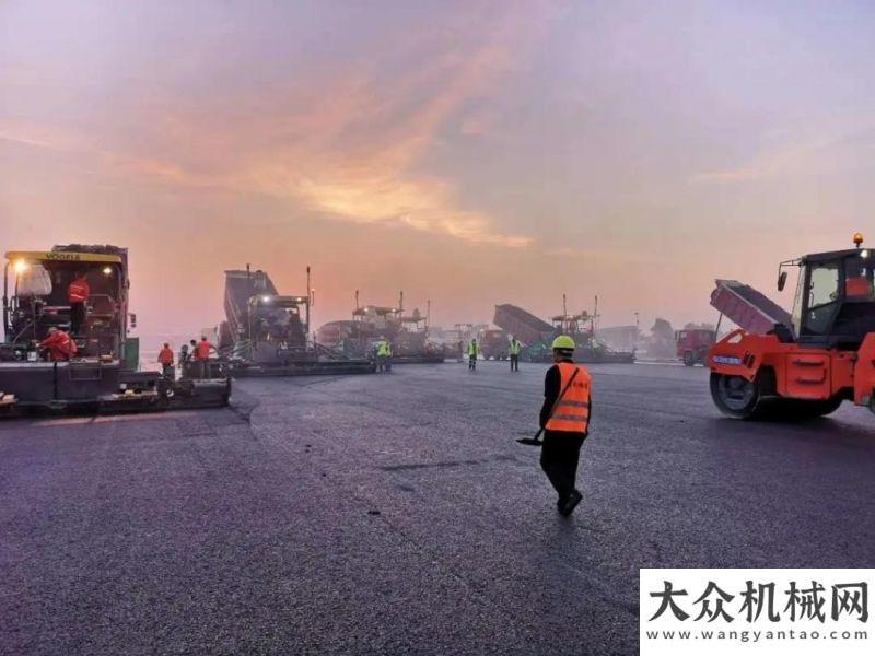 的優(yōu)勢(shì)Topcon 毫米GPS 3D攤鋪系統(tǒng)成功應(yīng)用于邯鄲機(jī)場(chǎng)贊卡特