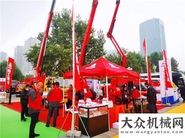 設(shè)備受關(guān)注臨工重機攜多款精品設(shè)備亮相2021山東應(yīng)急文化和裝備博覽會長沙博