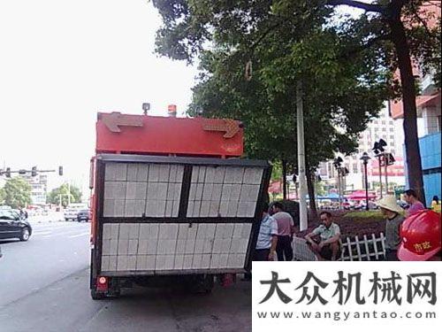 州公路湖南衡陽主城區(qū)道路養(yǎng)護(hù)引進(jìn)英達(dá)“修路王”美通瀝