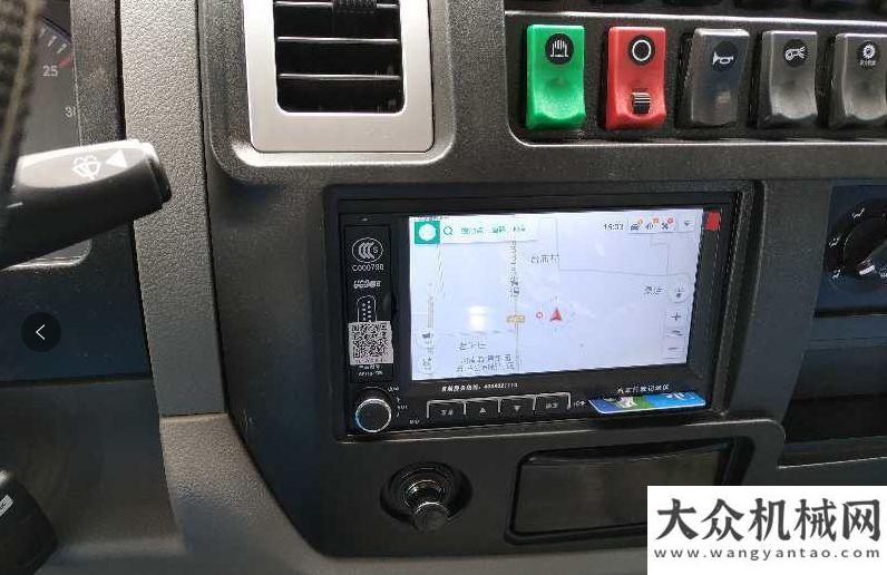 列電動叉車內(nèi)獨(dú)家諜照！森源單板臂頭12噸吊車大批美照曝光……快來圍觀！環(huán)保節(jié)