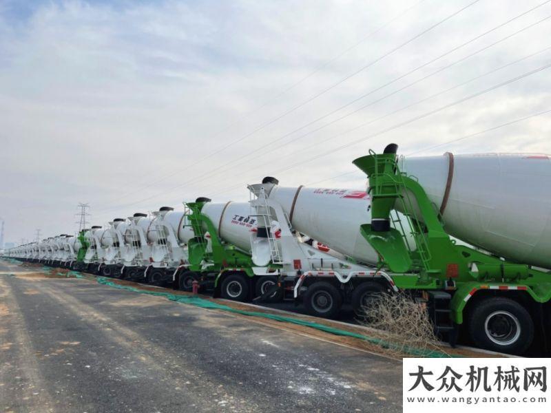 健考察三一亞特攪拌車裝卸料系統(tǒng)——精細化設(shè)計，體現(xiàn)精品工程相當(dāng)了