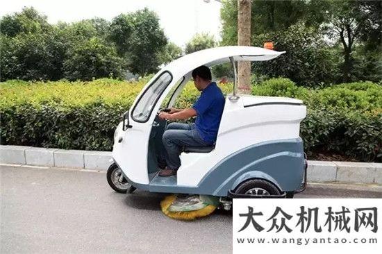 車半壁江山揭秘：鄭州市科學(xué)大道“宇通環(huán)衛(wèi)模式”徐工占