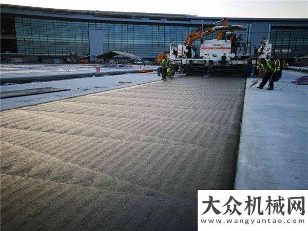 賞之除雪車工地報告 | 維特根SP 500 滑模攤鋪機助力上海浦東國際機場T3航站樓擴建森遠除