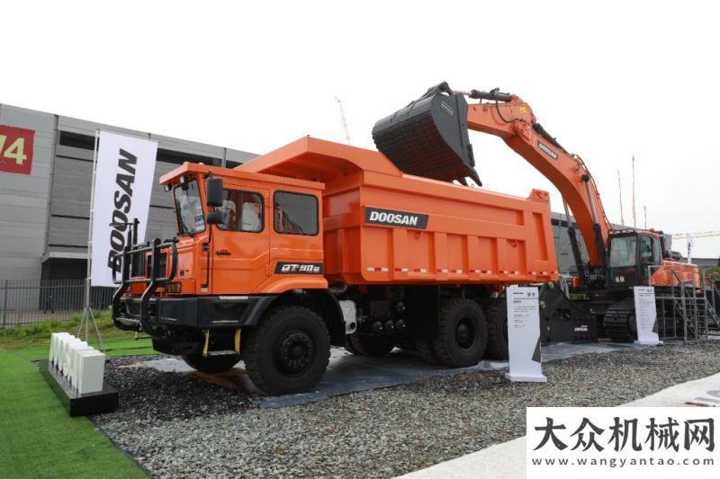 容錯(cuò)過(guò)中獎(jiǎng)斗山攜明星產(chǎn)品亮相CICEE 2021 引領(lǐng)產(chǎn)業(yè)發(fā)展倒計(jì)時(shí)