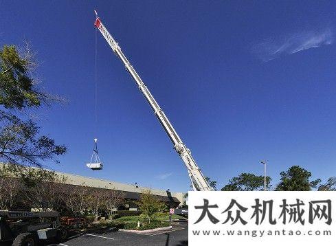 起重機交付CRANE RENTAL 公司轉為購置首臺 TEREX? 全路面起重機美國市