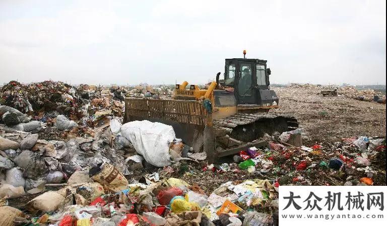 相印度展會山推推土機解圍城市垃圾之困 | 致力環(huán)保，倡導垃圾分類山推全