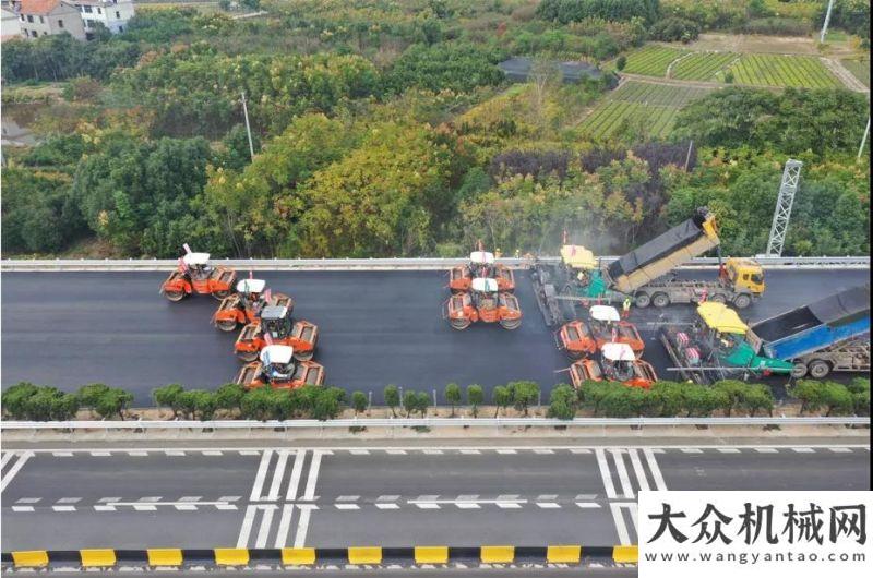 解燃煤之急工地報(bào)告 | 福馬組合高效助力 G60 滬昆高速公路改擴(kuò)建瀝青罩面施工愛心煤