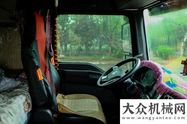 帶合作汕德卡C7H自動擋牽引車不只油 更多設計細節(jié)大放送德國漢