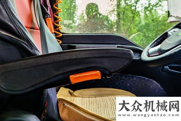 帶合作汕德卡C7H自動擋牽引車不只油 更多設計細節(jié)大放送德國漢