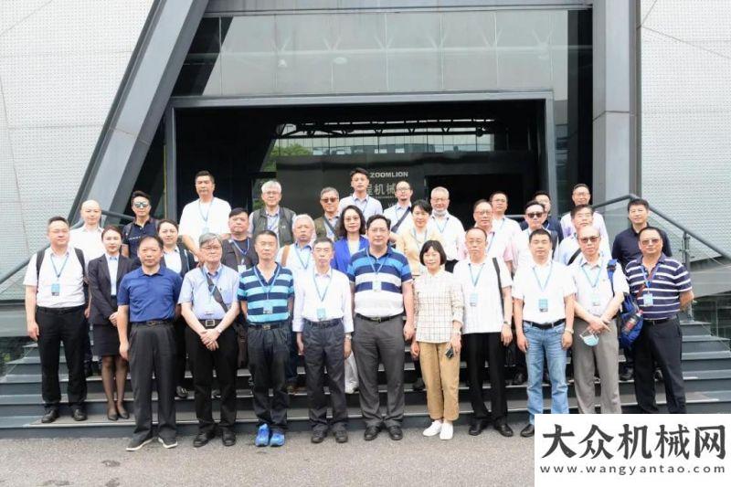 等獲得表彰澳門媒體組團參訪中聯(lián)重科 考察湘企智慧轉(zhuǎn)型升級樣板許昌慶