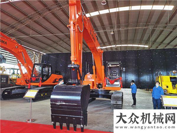 器鏟運專家乘風(fēng)破浪七十載 砥礪前行再出發(fā) 廈工9款新產(chǎn)品河南焦作震撼上市斗山礦