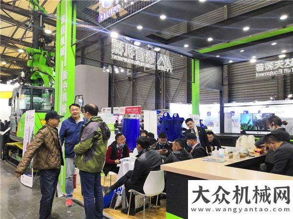 题日活动泰信机械大型低净空旋挖KR300ES首次亮相上海宝马展长沙市