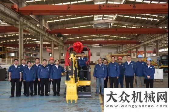 于寶雞熱烈祝賀力士德挖掘機(jī)家族再添新成員-SC22EV創(chuàng)新五