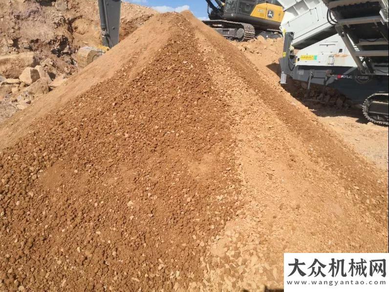 行大幕將啟靈活機(jī)動(dòng)，先篩后破！南方路機(jī)移動(dòng)破碎篩分整體解決方案破解云南礦山難題直播來