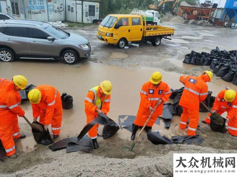 重建有徐工“”來襲 柳工“鋼鐵俠”出動馳援河