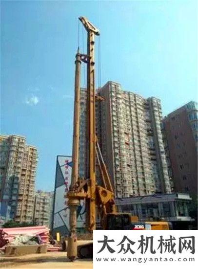 徑超深首樁家鄉(xiāng)徐州的路在變，速度在變，而徐工金是一抹不變的風(fēng)景北京中