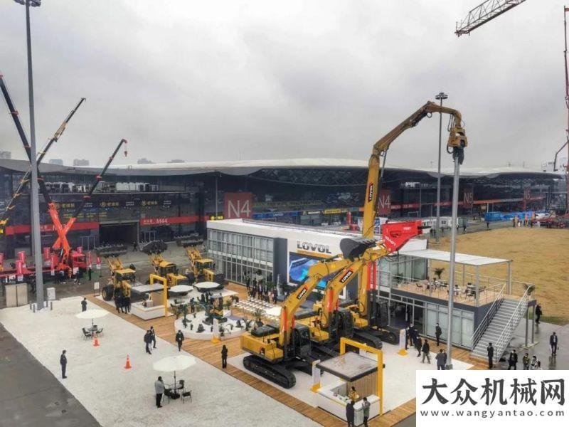 進(jìn)集體稱號(hào)雷沃重工【Bauma CHINA 2020】不一般的盛會(huì)，精彩永不落幕！湖南隆