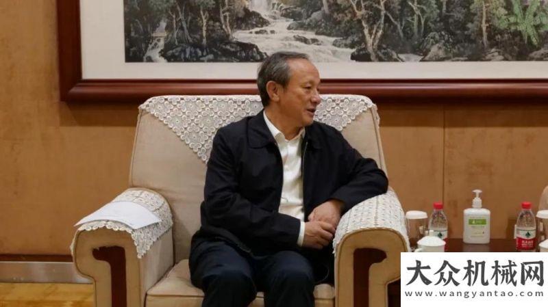 間的三一人徐工王民拜訪天津港集團委、董事長褚斌優(yōu)秀服