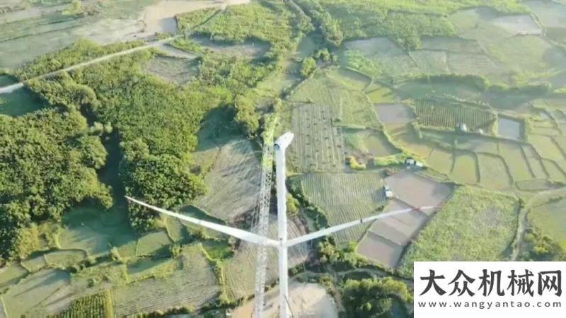 鐵施工現(xiàn)場中聯(lián)重科：”“風電潮”中的劃槳手，ZCC9800W越南大地擎起高度！我和龍