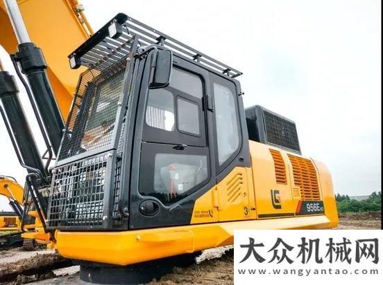 橋建成通車(chē)柳工：開(kāi)山錘王 CLG956EHD，乘風(fēng)破浪！山推建