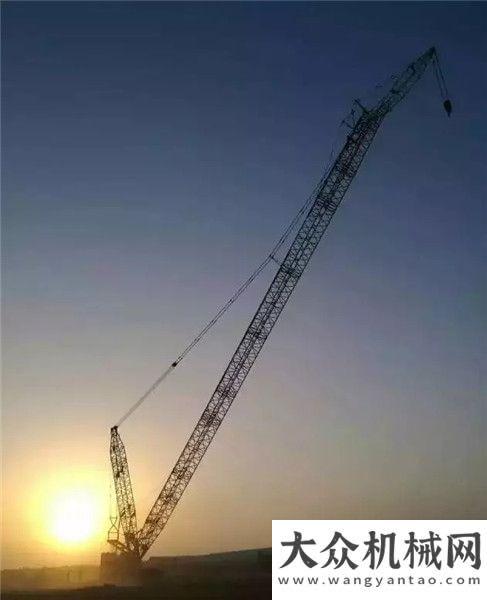 廊吊裝領域徐工足跡|徐工650噸履帶起重機助力“”徐工履