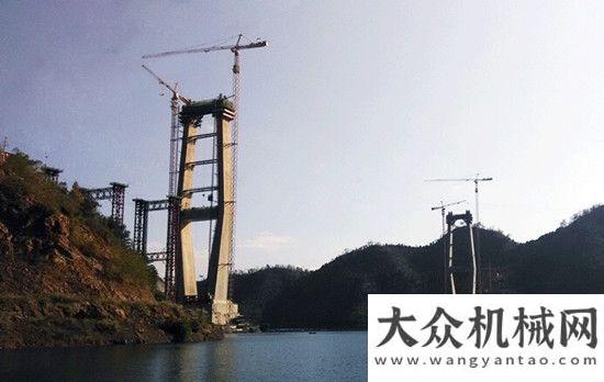 發(fā)平頭塔機貴州紅水河大橋中的川建塔機雄姿陜建機