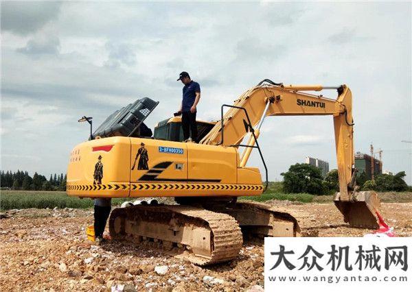 件機(jī)會來了【夏季送清涼】客戶說：山推挖掘機(jī)硬件可靠 質(zhì)量杠杠的！——走進(jìn)浙江吉尼既