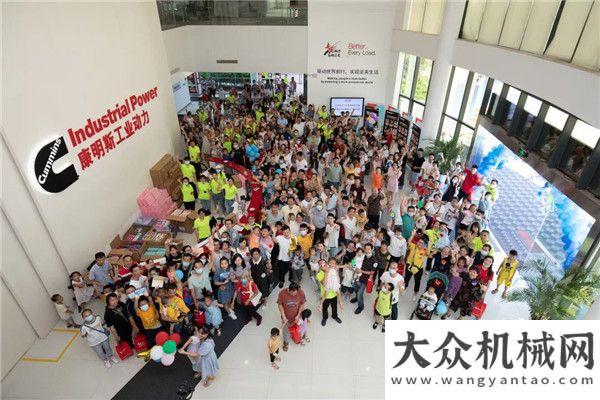 的方向转变广西康明斯第20万台发动机下线央行中