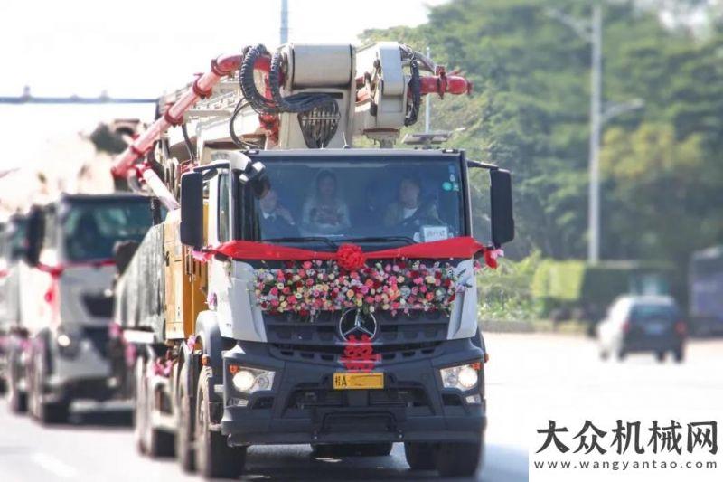 工保駕護(hù)航最強(qiáng)排面！徐工泵車變身“豪華婚車”迎接新娘海山機(jī)