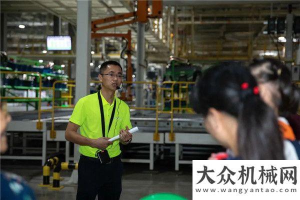 的方向转变广西康明斯第20万台发动机下线央行中
