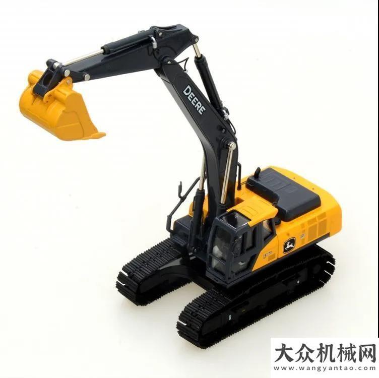 挖掘機(jī)設(shè)備THIS IS DEERE（這就是迪爾）攝影大賽啟動(dòng)，迪爾禮品等你拿！沃爾沃