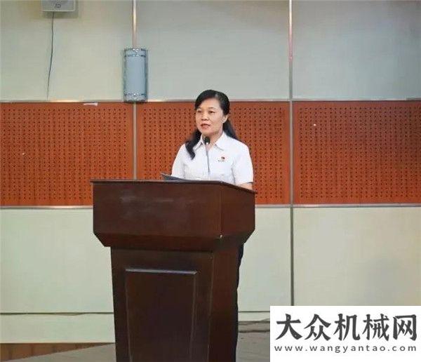 澤商混客戶徐工征戰(zhàn)海外 典型引領 進出口公司99暨總結(jié)表彰山推建