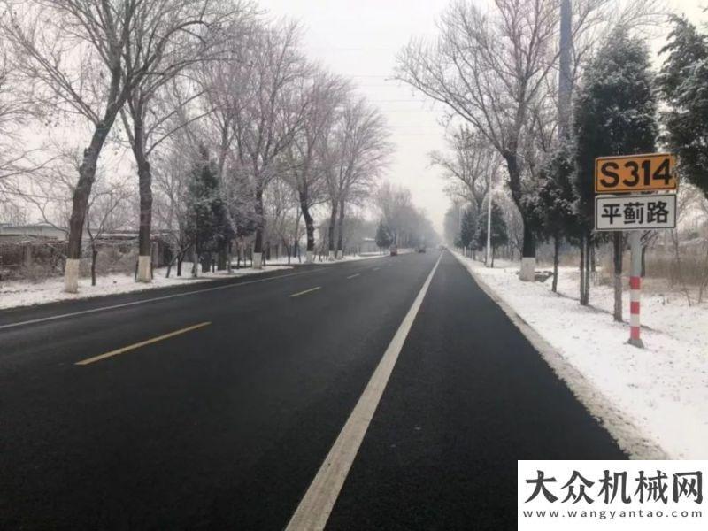 期工程項目易山重工：晝夜鏖戰(zhàn)，養(yǎng)護鐵軍護航首都公路安全暢通方圓塔