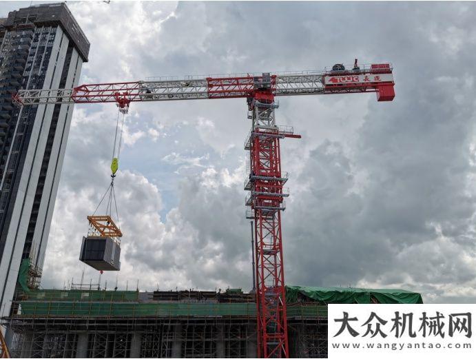 到即賺到中聯(lián)重科高效助建全球預(yù)制住宅項(xiàng)目 塔機(jī)定制設(shè)計(jì)走俏新加坡高端市場機(jī)友會(huì)