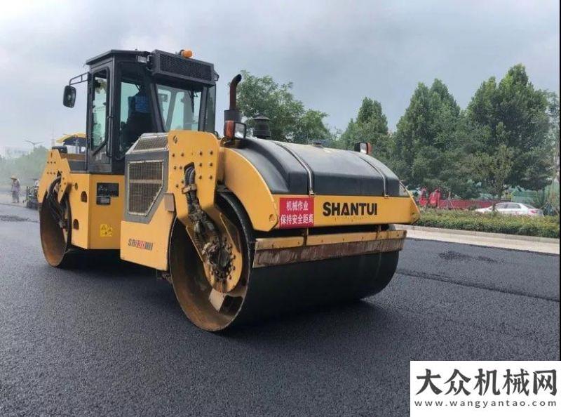 工具技術(shù)展山推路面設(shè)備助力327國道高效翻建完成！廈金叉