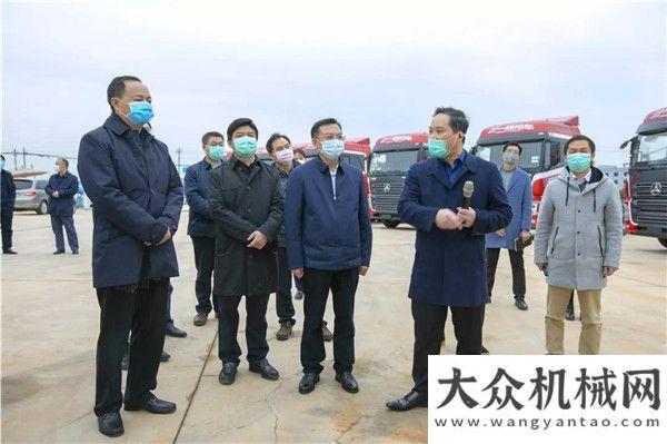 機械博覽會智聯(lián)重卡項目開始廠房，長沙市代理市長鄭建新肯定三一開工進度泰凱英