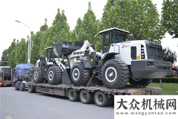 備成功交付YX655HN商砼專用機(jī)批量發(fā)車，英軒開啟專業(yè)定制新領(lǐng)域一次選