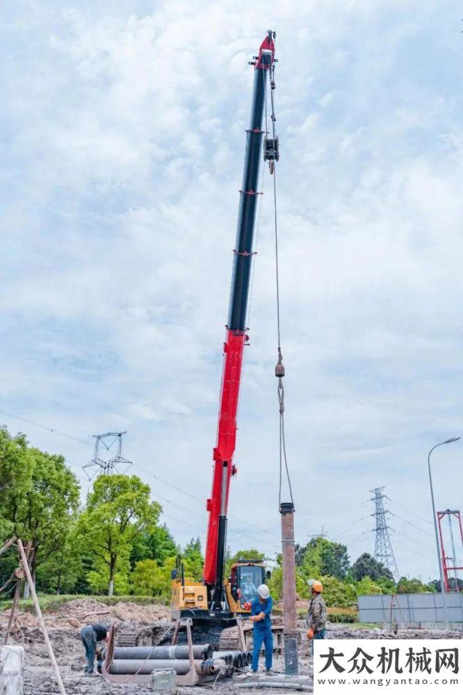 鏈全力迎戰(zhàn)靈活又精準(zhǔn)！三一起重機(jī)參建寧波西洪大橋全面國